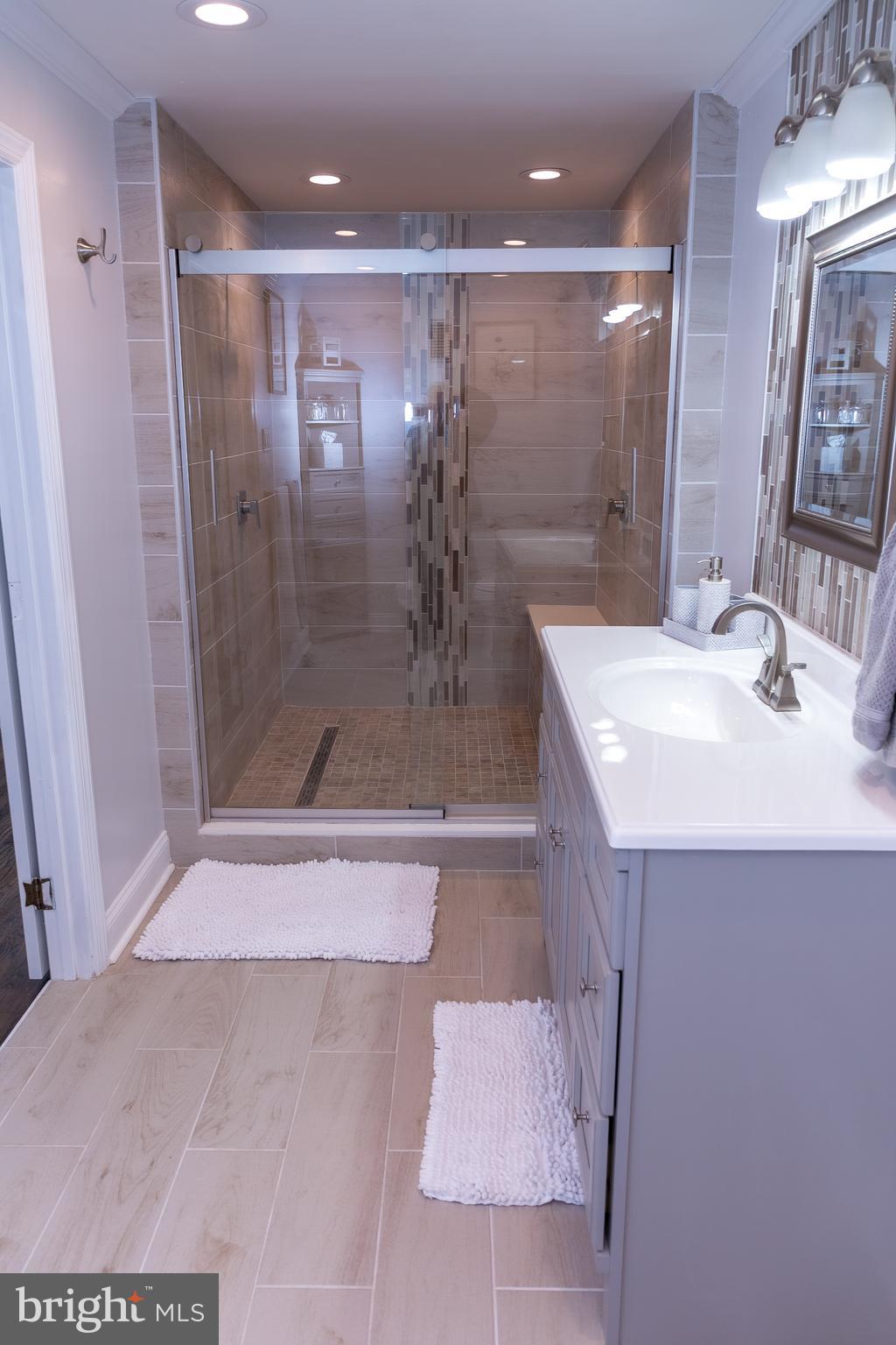 9674 Sandanne Road Philadelphia, PA 19115 - Photo 35 of 62