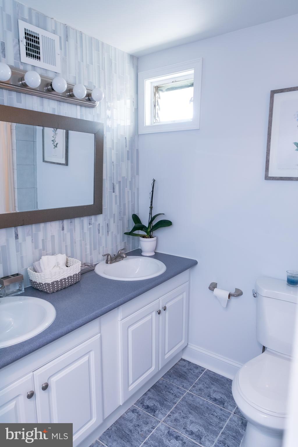 9674 Sandanne Road Philadelphia, PA 19115 - Photo 38 of 62