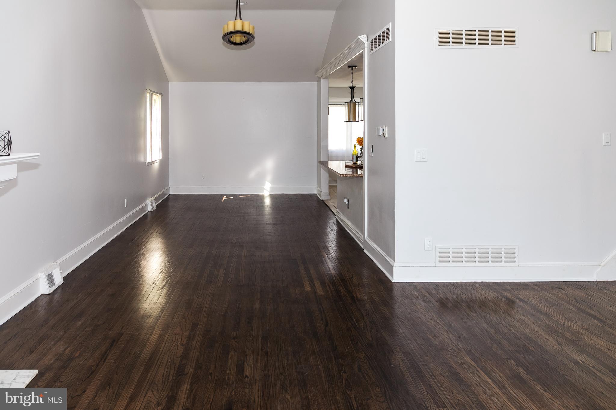 9674 Sandanne Road Philadelphia, PA 19115 - Photo 7 of 62