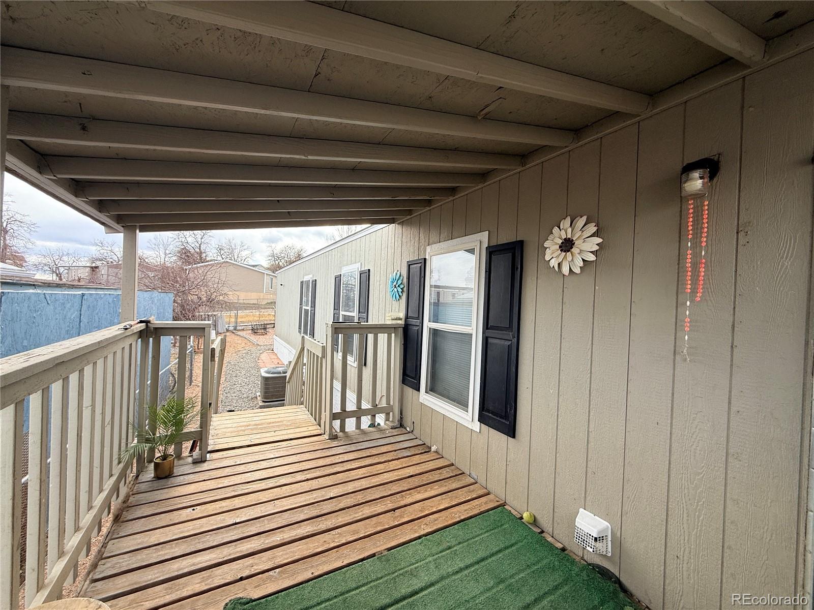 10201 Riverdale Road Thornton, CO 80229 - Photo 18 of 36