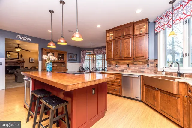 $899,000 | 141 Wentworth Drive, Lansdale, PA 19446