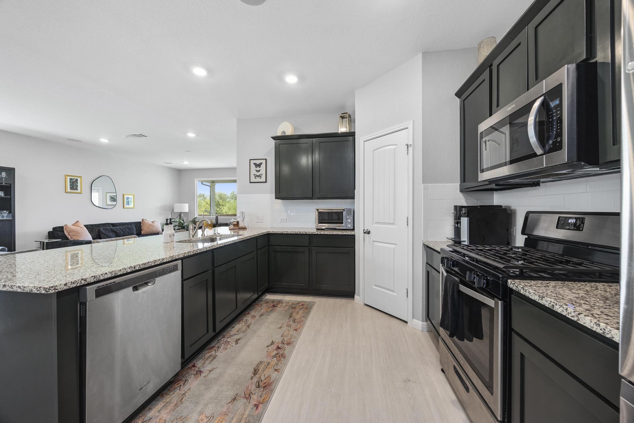 301 Brody Lane Georgetown, TX 78626 - Photo 1 of 20 Gallery Image 1