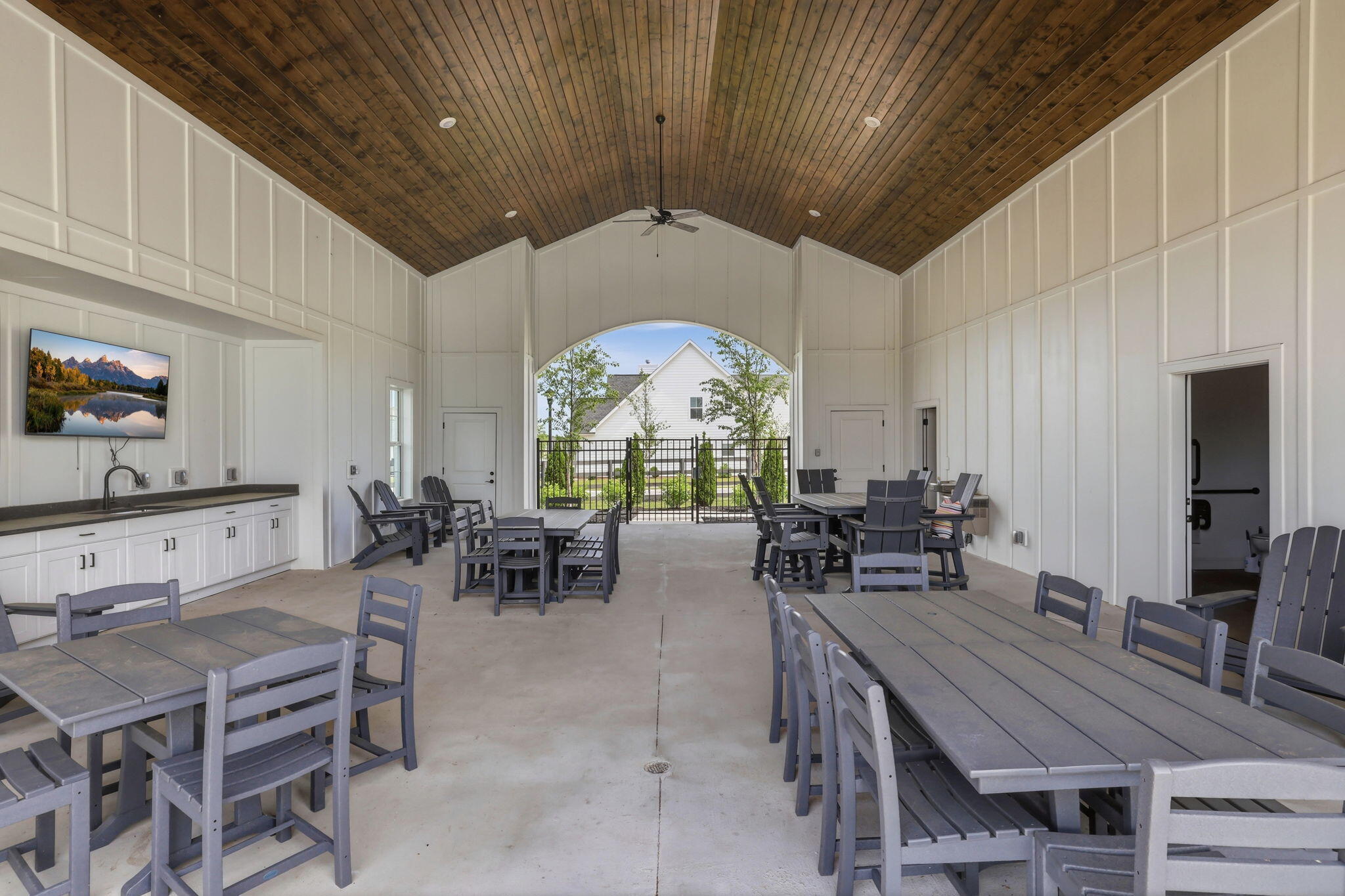 3764 Inlet Loop Chattanooga, TN 37416 - Photo 35 of 45 Moss Landing