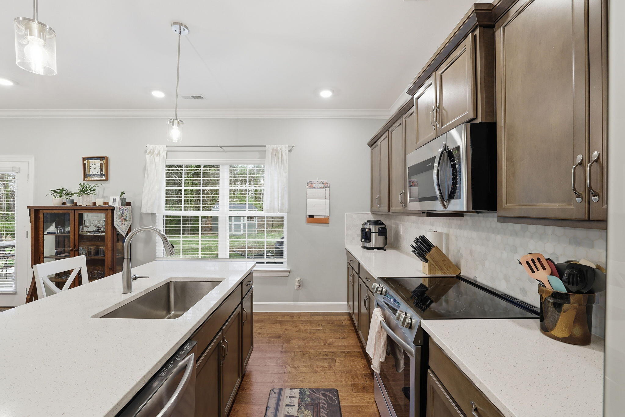3764 Inlet Loop Chattanooga, TN 37416 - Photo 7 of 45 3764 Inlet Loop