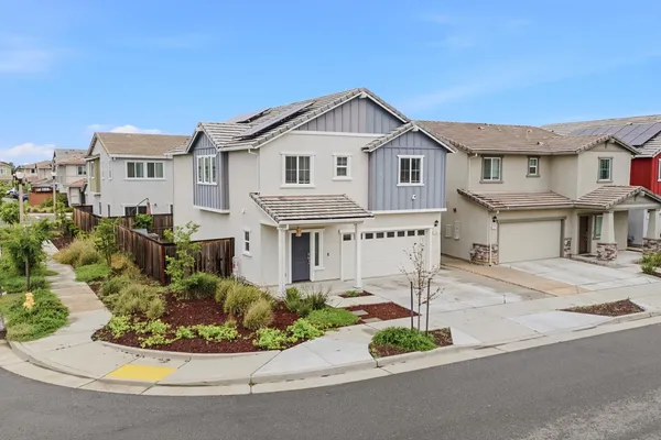 $549,000 | 724 Independence Avenue, Lincoln, CA 95648