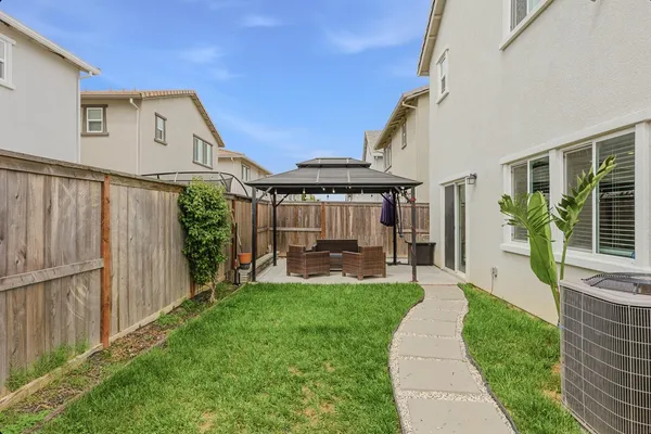 $549,000 | 724 Independence Avenue, Lincoln, CA 95648