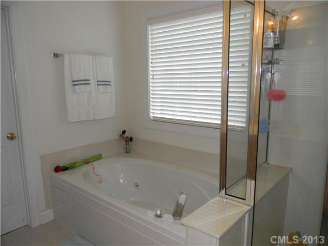 12445 Willingdon Road Huntersville, NC 28078 - Photo 12 of 16 Gallery Image 12
