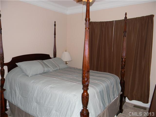 12445 Willingdon Road Huntersville, NC 28078 - Photo 14 of 16 Gallery Image 14