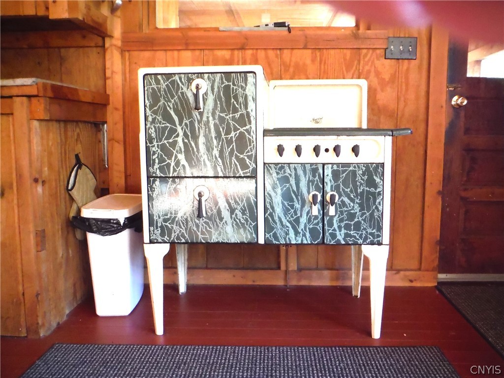 X Buck Lake Road Port Leyden, NY 13433 - Photo 16 of 50 kitchen gas stove