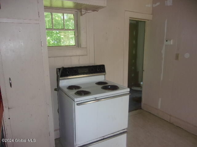 102 Heagle Road Johnstown, NY 12095 - Photo 29 of 87 101_6957