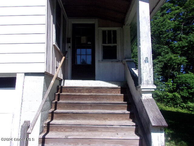102 Heagle Road Johnstown, NY 12095 - Photo 7 of 87 101_6935