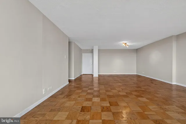 $3,100 | 429 N Street Southwest, Unit 705, Washington, DC 20024