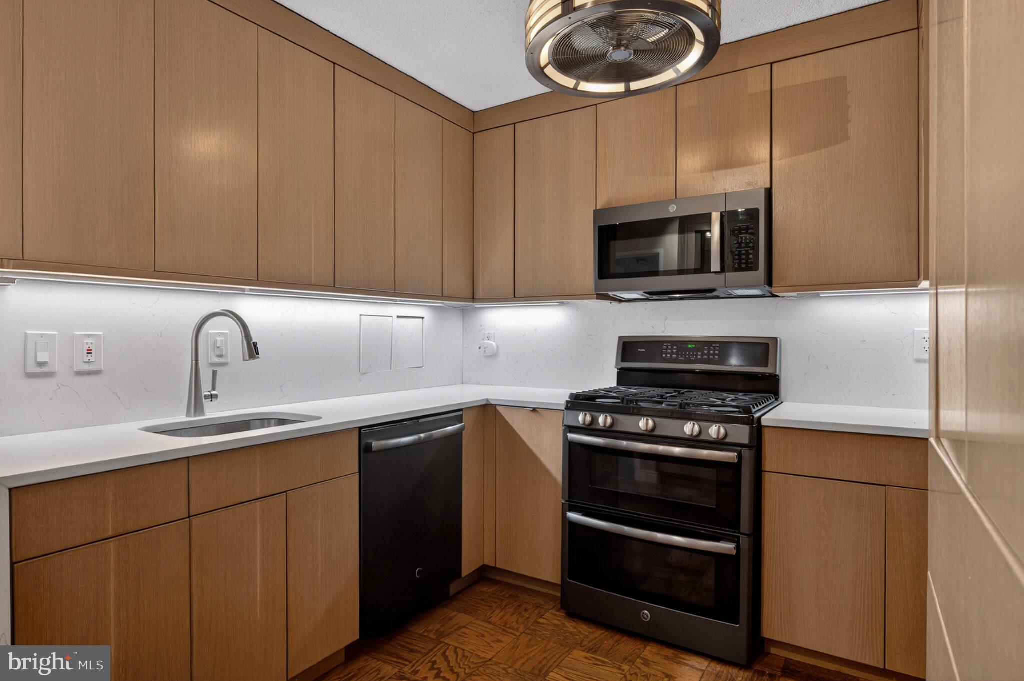 429 N Street Southwest, Unit 705 Washington, DC 20024 - Photo 25 of 76