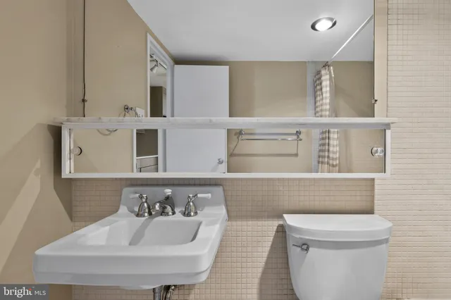 $3,100 | 429 N Street Southwest, Unit 705, Washington, DC 20024