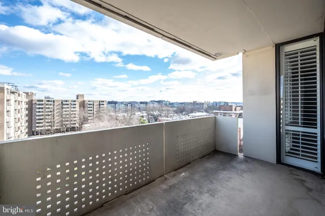 $3,100 | 429 N Street Southwest, Unit 705, Washington, DC 20024