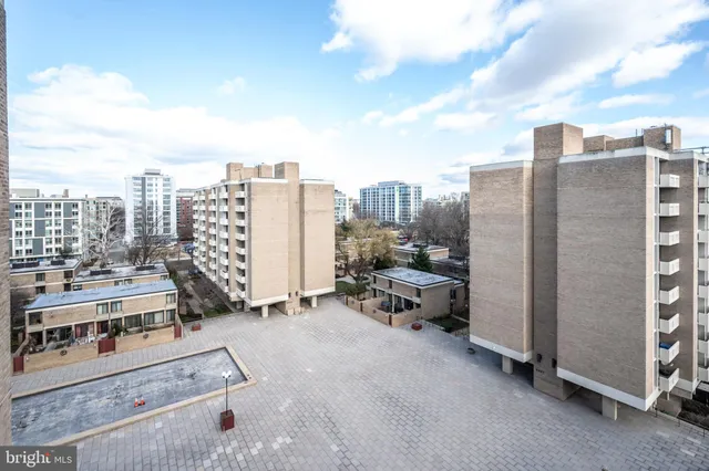 $3,100 | 429 N Street Southwest, Unit 705, Washington, DC 20024