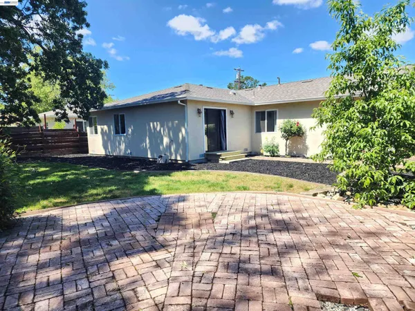 $999,000 | 43 Alan Drive, Pleasant Hill, CA 94523