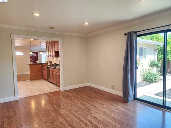 $999,000 | 43 Alan Drive, Pleasant Hill, CA 94523