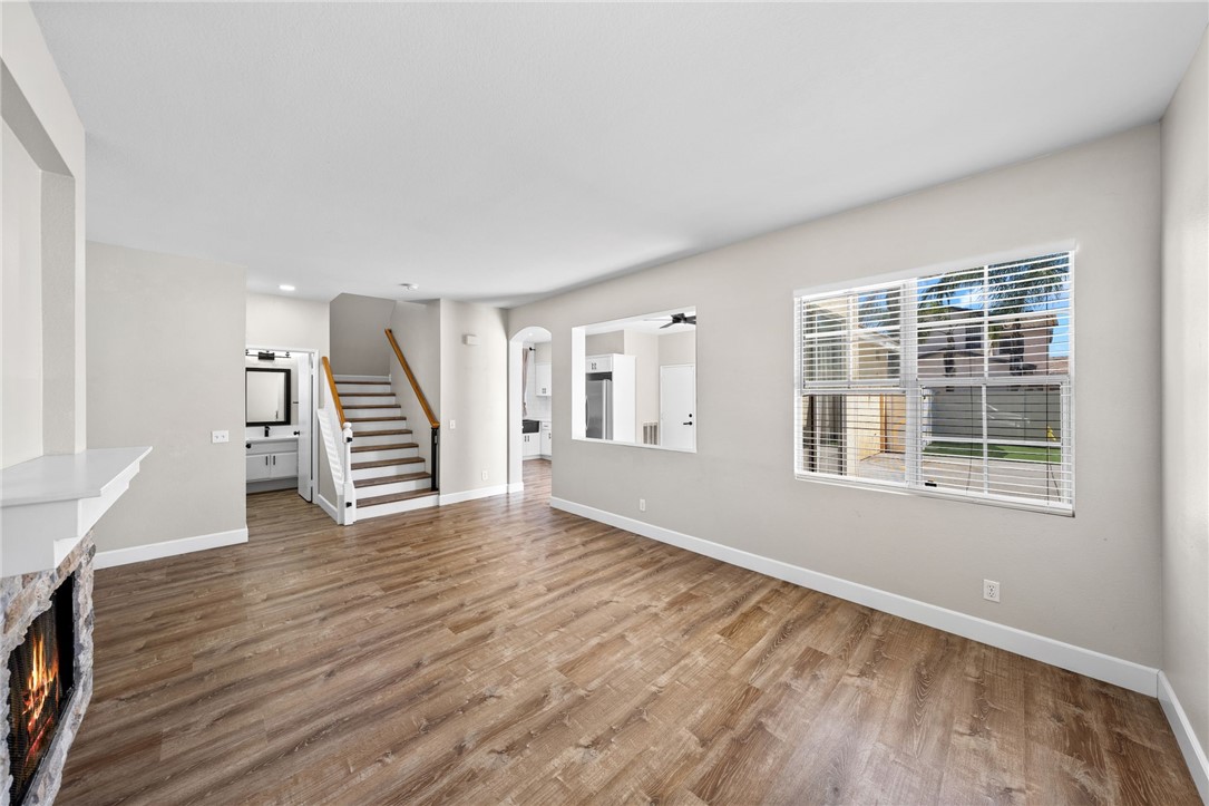 39552 June Road Temecula, CA 92591 - Photo 6 of 48 Gallery Image 6