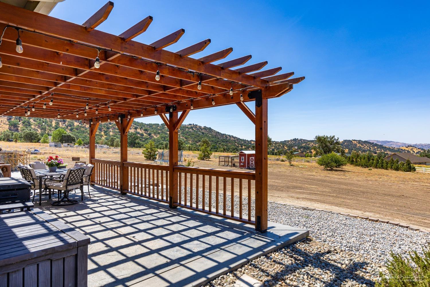 18865 Arosa Road Tehachapi, CA 93561 - Photo 48 of 83 Gallery Image 48
