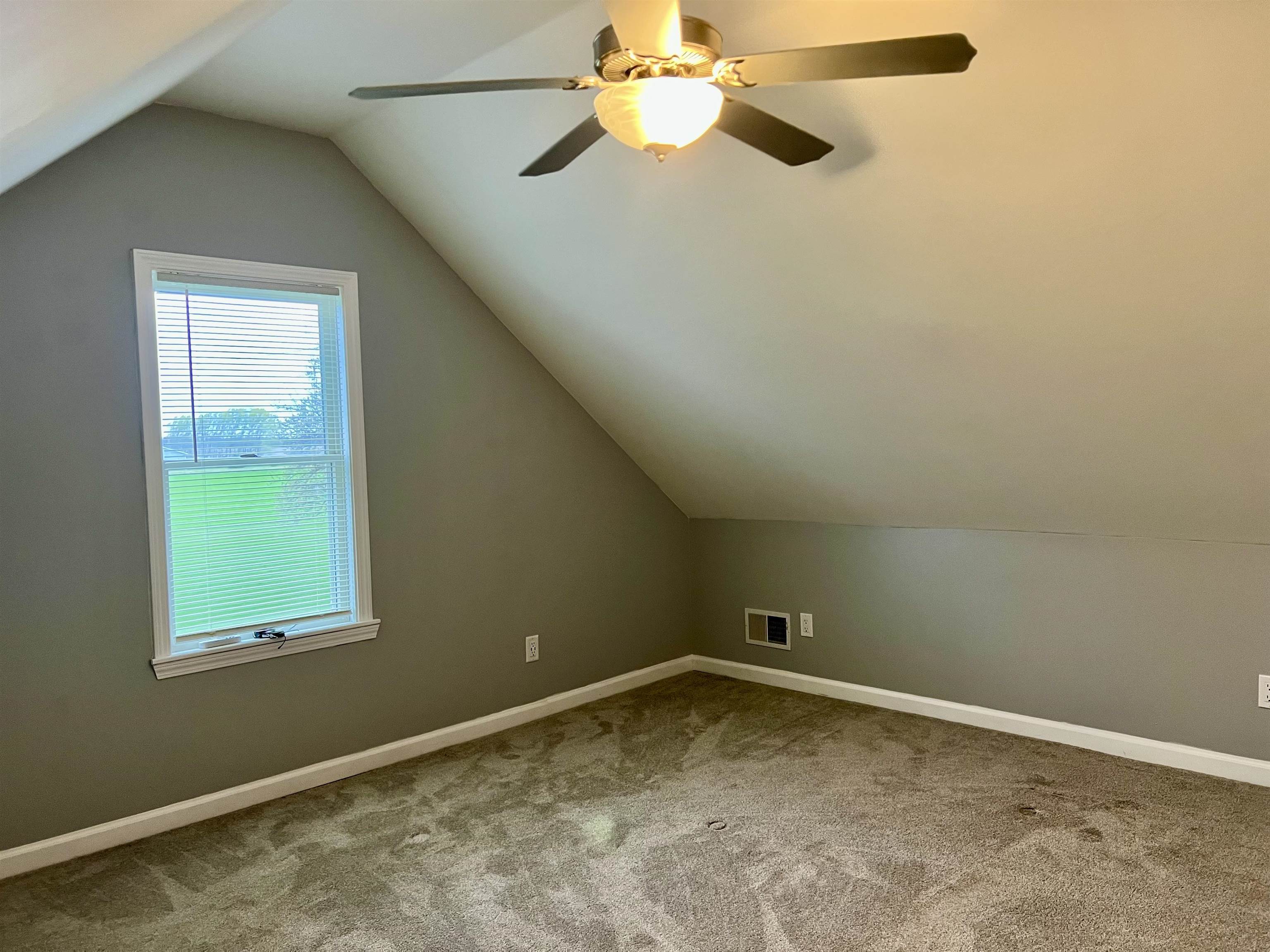 7872 West Peet Road Chesaning, MI 48616 - Photo 21 of 32 50172108-162aa83e-41e9-4822-9be5-50375435f221.JPG