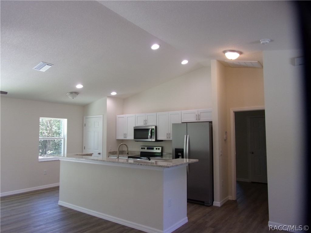916 Independence Highway Inverness, FL 34453 - Photo 7 of 27
