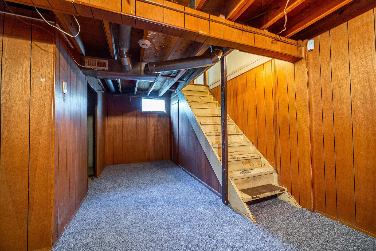 5289 Rampart Road Columbus, OH 43207 - Photo 35 of 46 Finished Lower Level- new carpet