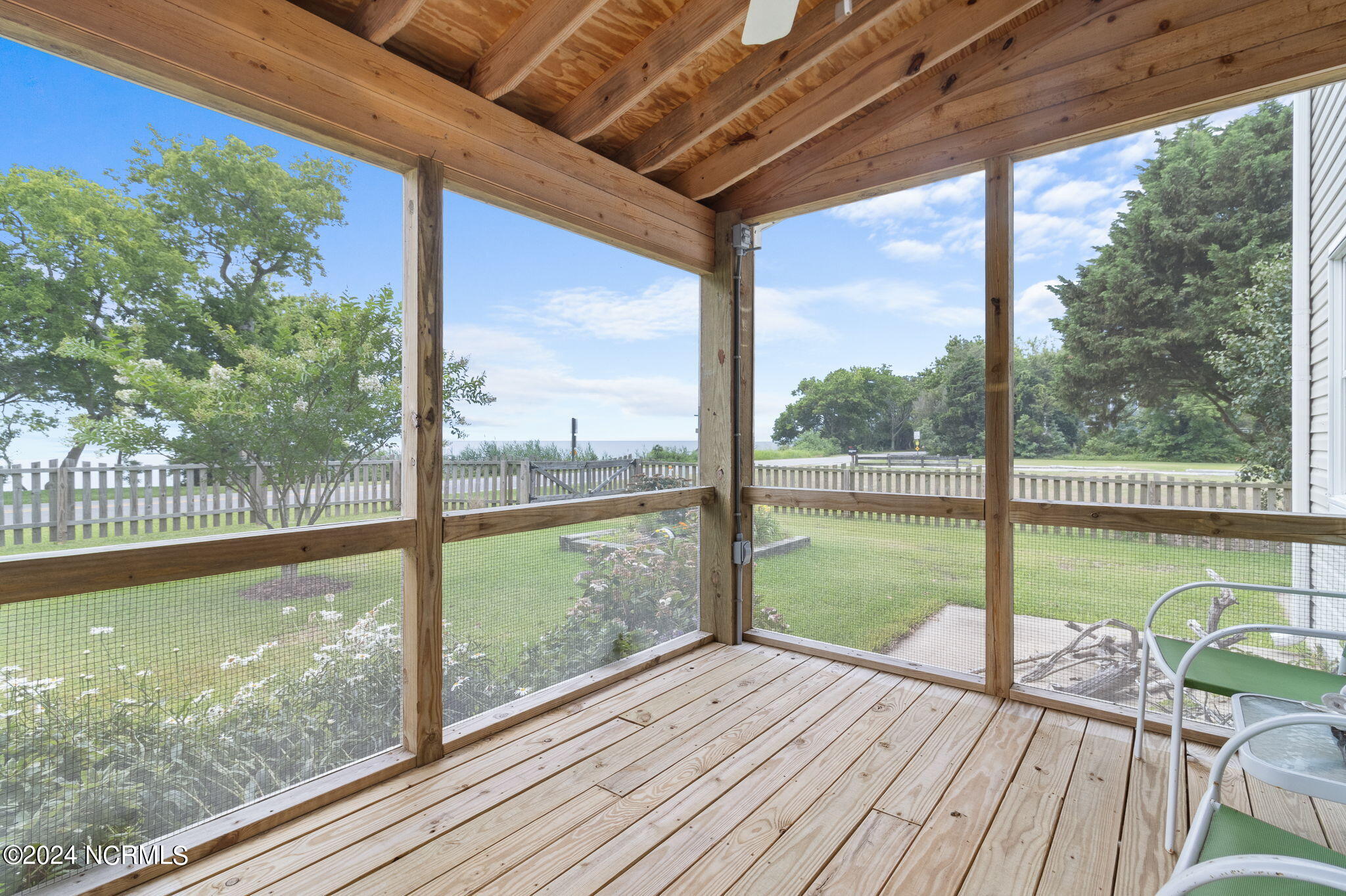 1359 Waterlily Road Coinjock, NC 27923 - Photo 9 of 60 9-web-or-mls-waterlily-0054