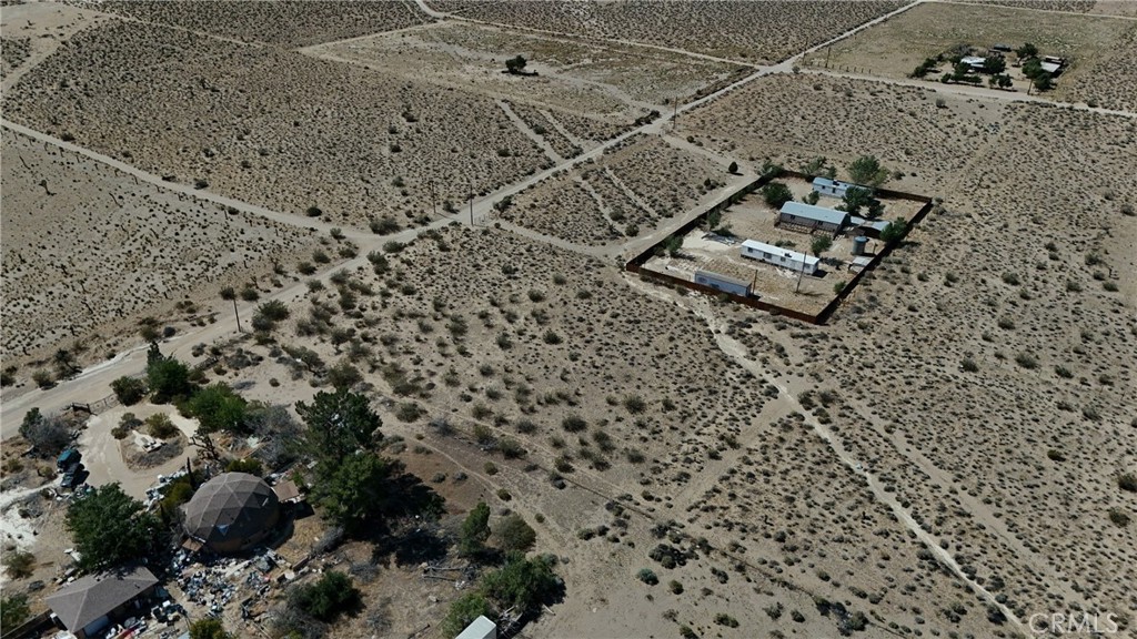 754 Ivanhoe Road Lucerne Valley, CA 92356 - Photo 4 of 13 a view of barbeque area