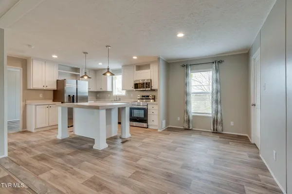 $279,000 | 192 Meadow View Road, Rogersville, TN 37857