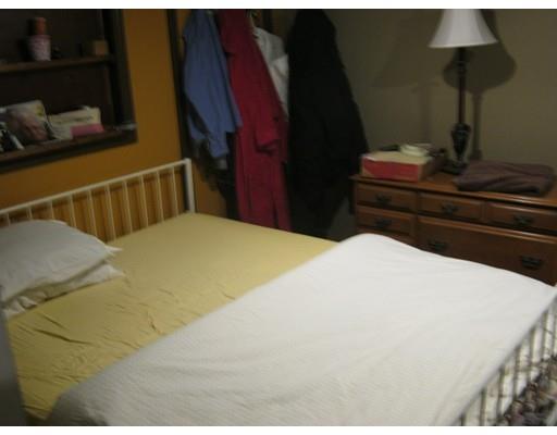 139 Barnard Road Worcester, MA 01605 - Photo 12 of 36 Gallery Image 12