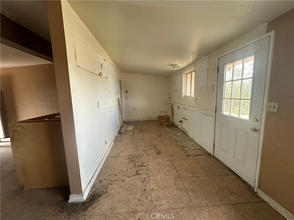 6793 Morongo Road Twentynine Palms, CA 92277 - Photo 2 of 8