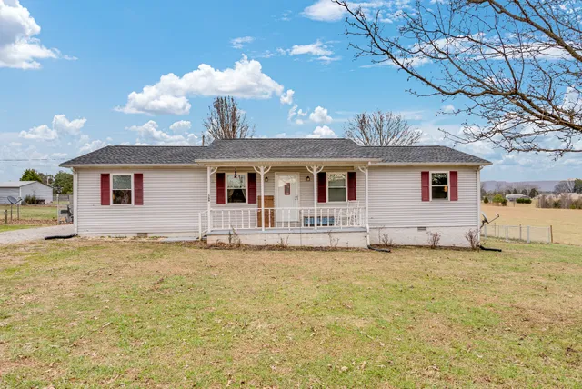$249,000 | 568 Brock Lane, Sparta, TN 38583