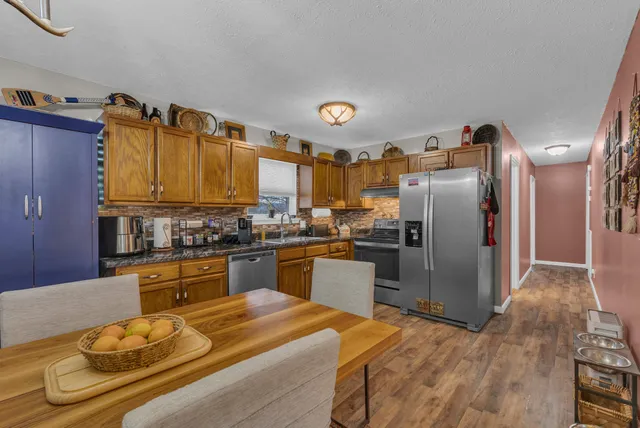 $249,000 | 568 Brock Lane, Sparta, TN 38583