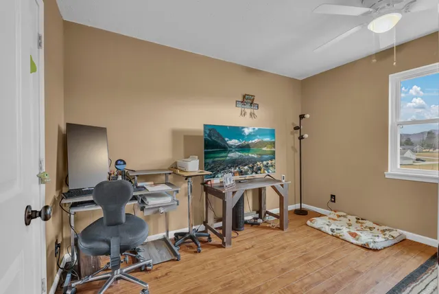 $249,000 | 568 Brock Lane, Sparta, TN 38583