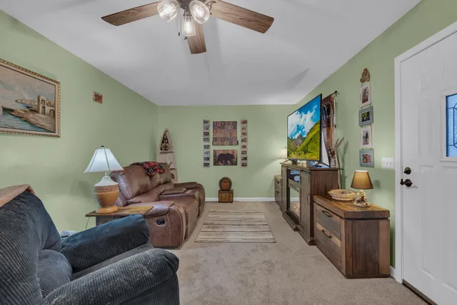 $249,000 | 568 Brock Lane, Sparta, TN 38583