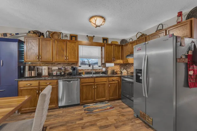 $249,000 | 568 Brock Lane, Sparta, TN 38583