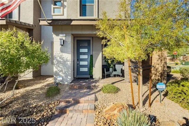 $2,000 | 790 Cottonwood Hl Place, Henderson, NV 89011