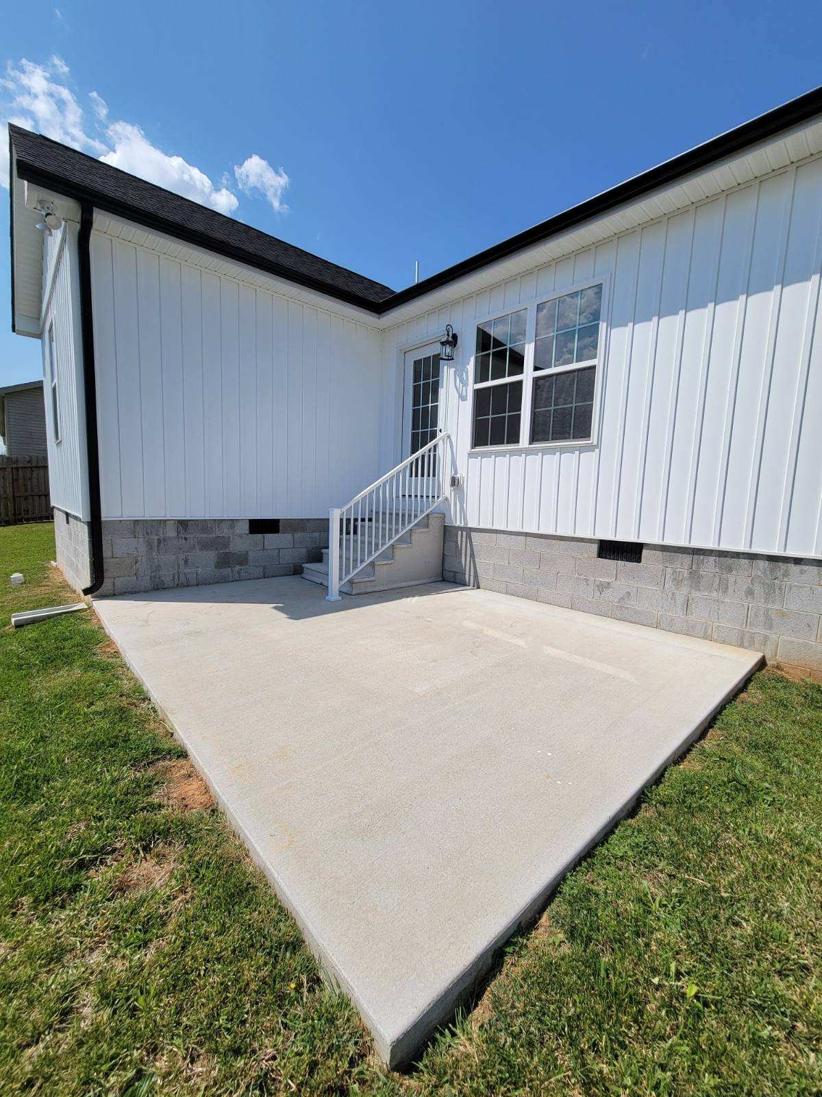 62 Modena Place Decherd, TN 37324 - Photo 28 of 31 a house view with a backyard space