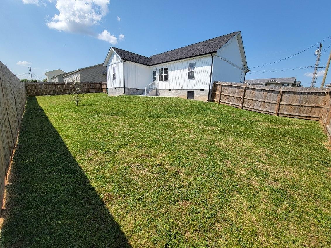 62 Modena Place Decherd, TN 37324 - Photo 31 of 31 a view of a backyard of the house