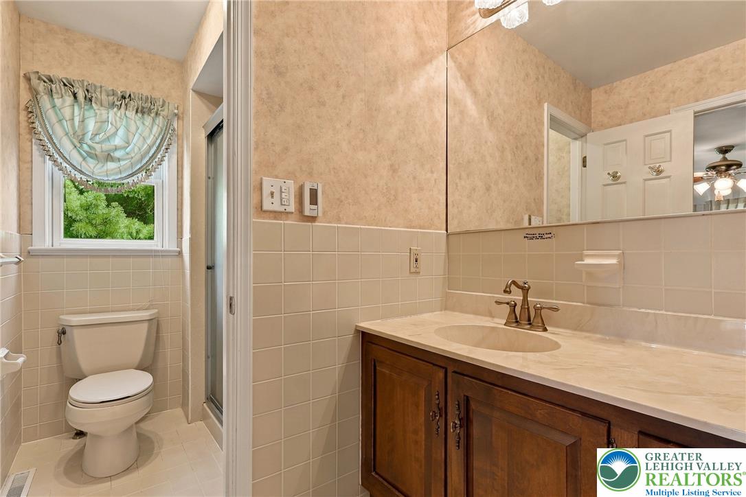 2775 Kuter Road Bath, PA 18014 - Photo 19 of 41 Gallery Image 19