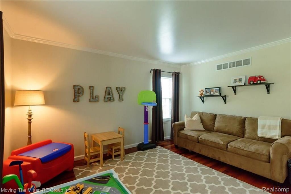 2205 Cranbrook Road Canton, MI 48188 - Photo 14 of 38