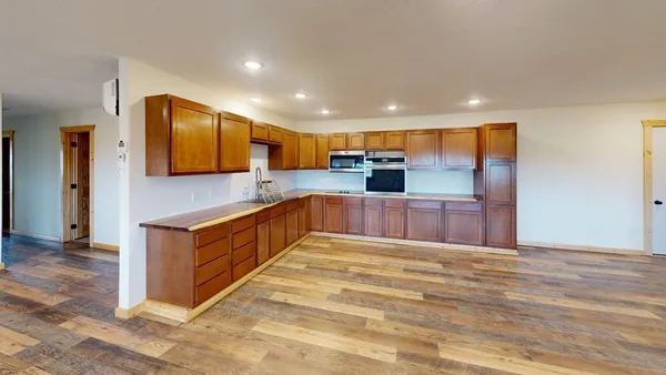 $499,900 | 1950 228th Lane West, Mora, MN 55051