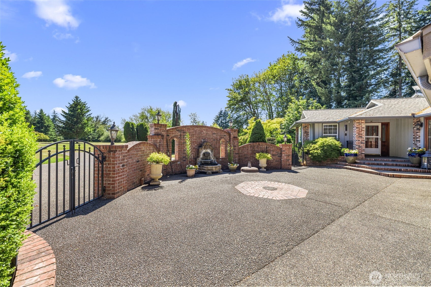 18525 Paulson Street Southwest Rochester, WA 98579 - Photo 4 of 40