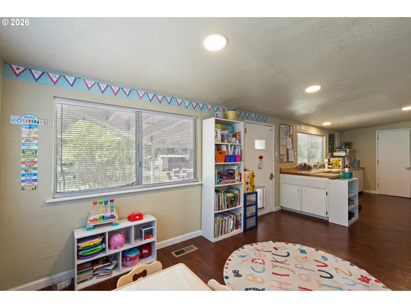 $629,000 | 1293 Starveout Creek Road, Azalea, OR 97410