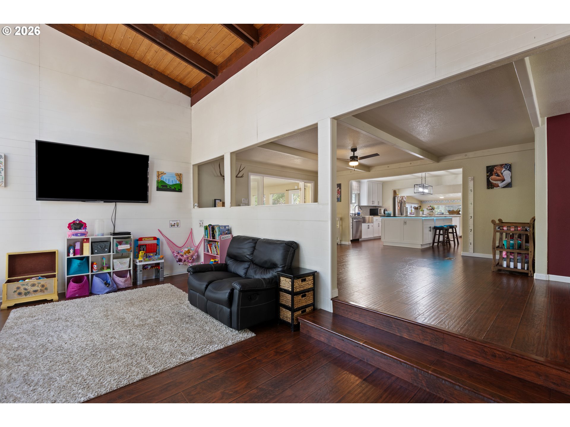 1293 Starveout Creek Road Azalea, OR 97410 - Photo 4 of 48