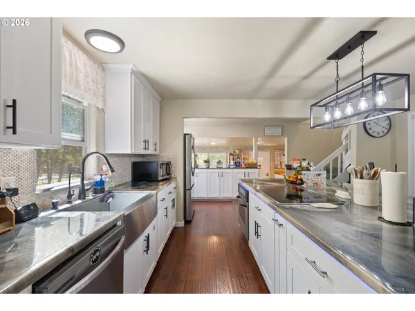 $629,000 | 1293 Starveout Creek Road, Azalea, OR 97410