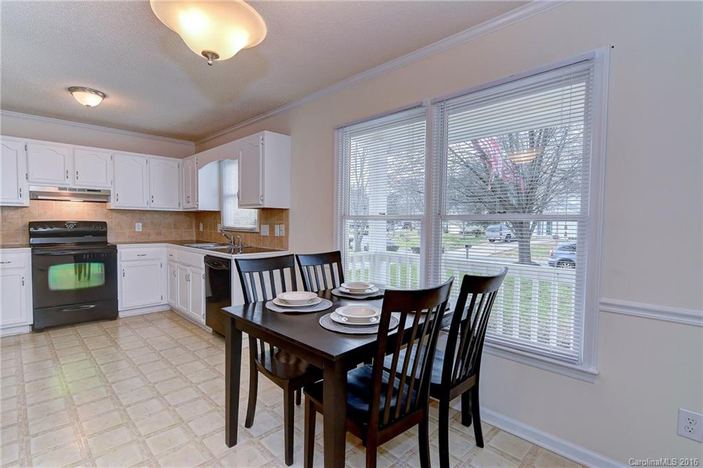 14509 Cinnamon Field Road, Unit 7 Charlotte, NC 28273 - Photo 3 of 15 Gallery Image 3