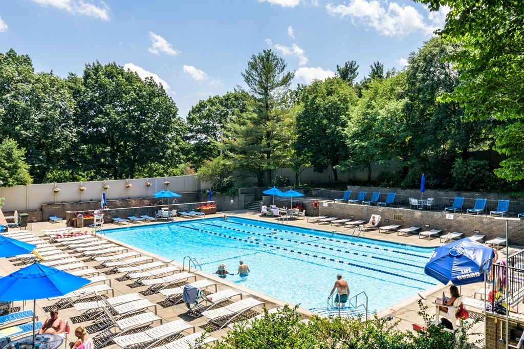 33 Pond Avenue, Unit 411 Brookline, MA 02445 - Photo 31 of 33