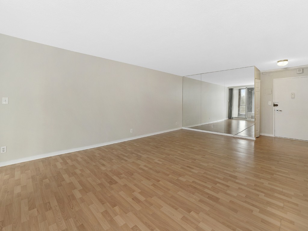 33 Pond Avenue, Unit 411 Brookline, MA 02445 - Photo 8 of 33